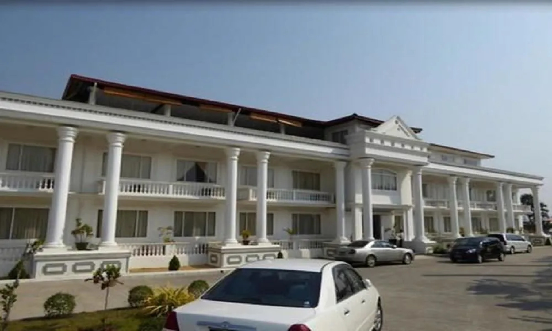 Royal Lotus Hotel