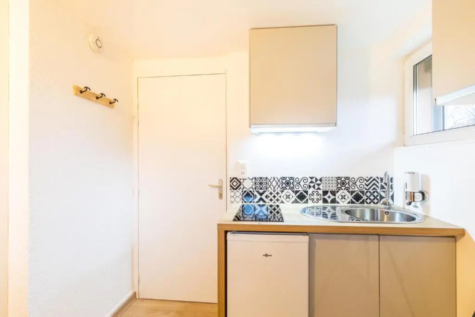 4 - Le studio Pontissalien - Parking Privatif