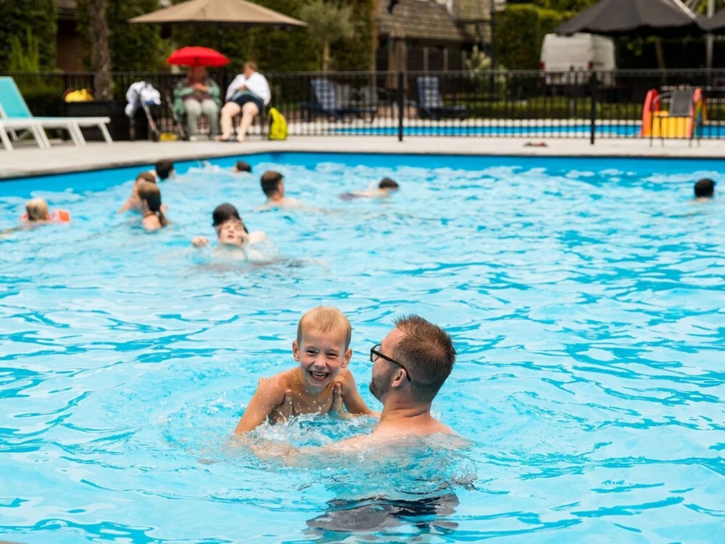 Well-kept chalet with dishwasher, close to Park De Veluwe