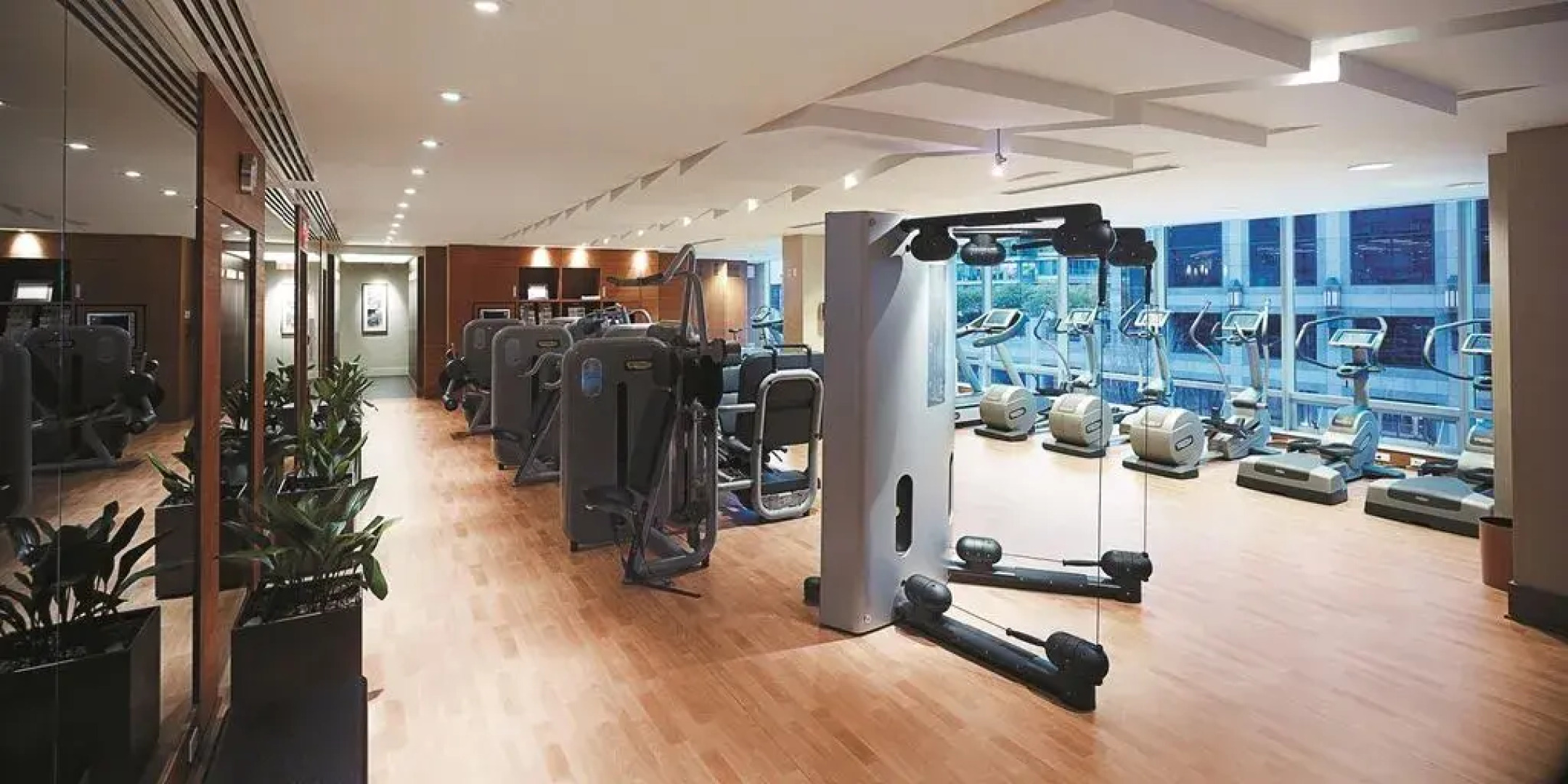 Отель Hyatt Vancouver Downtown Alberni