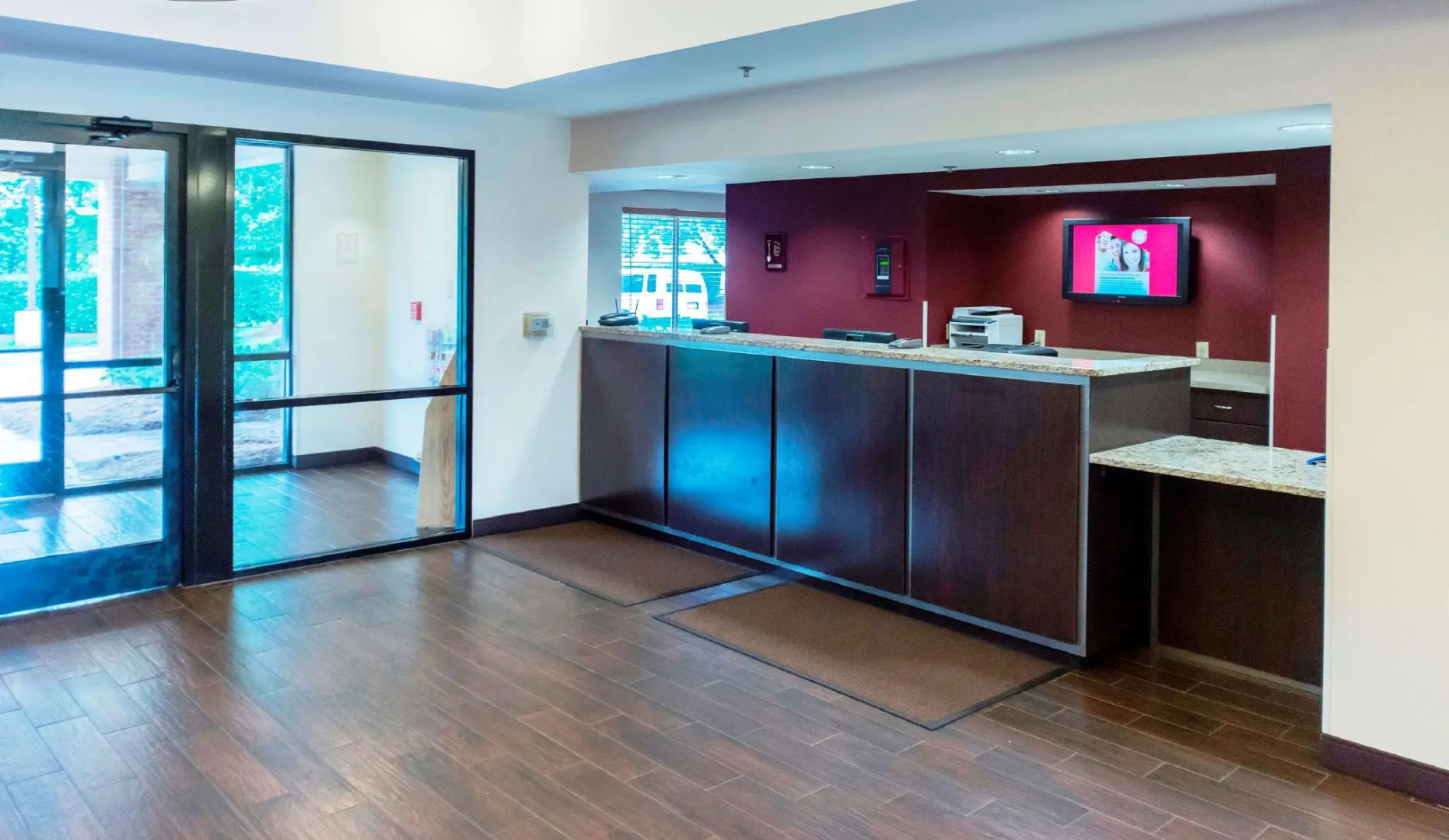 Red Roof Inn PLUS+ Raleigh Downtown – NCSU/Conv Center