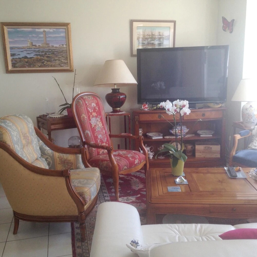 Apartment With 3 Bedrooms in Treffiagat, With Wonderful sea View and W