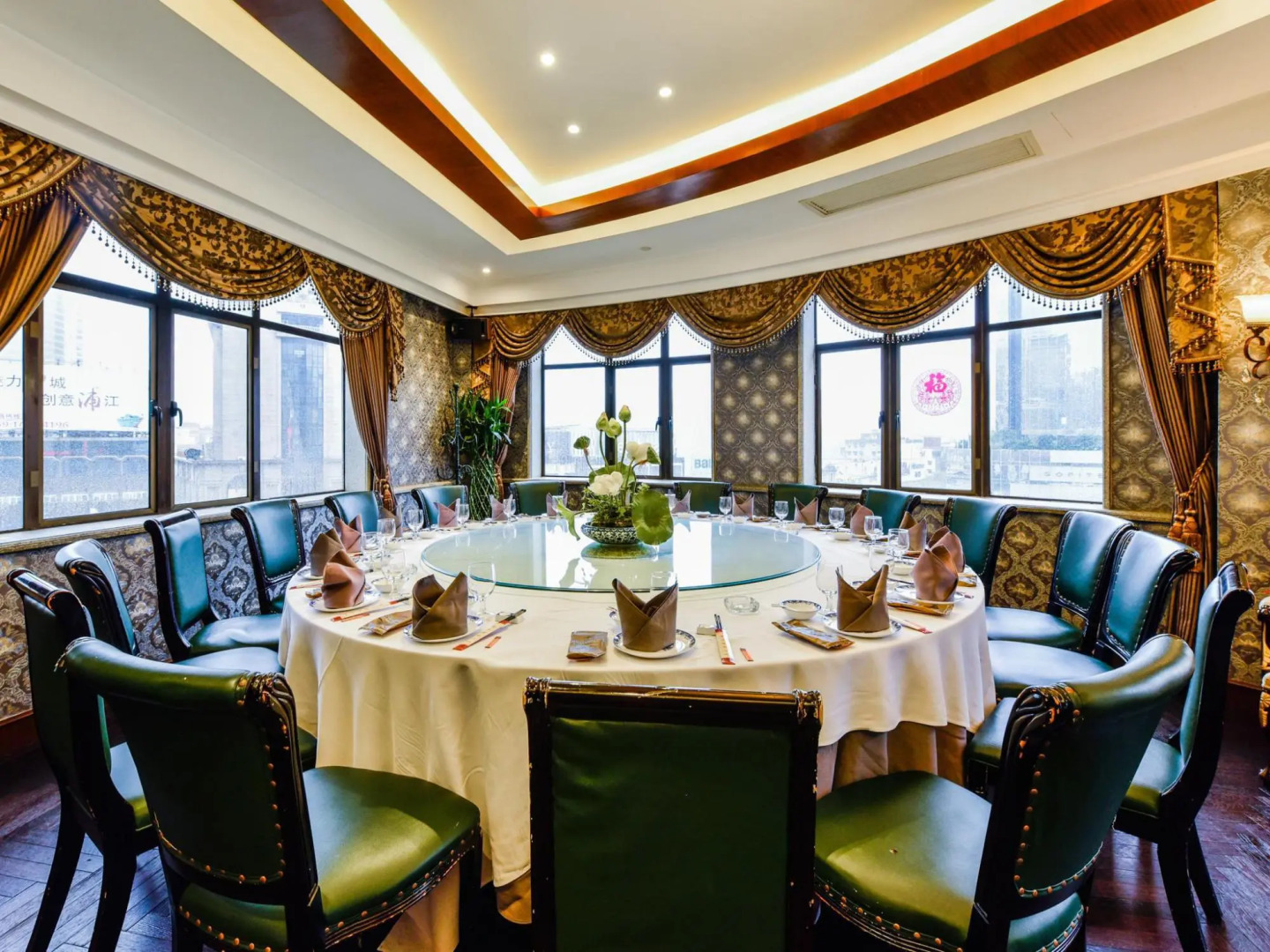 Seventh Heaven Hotel