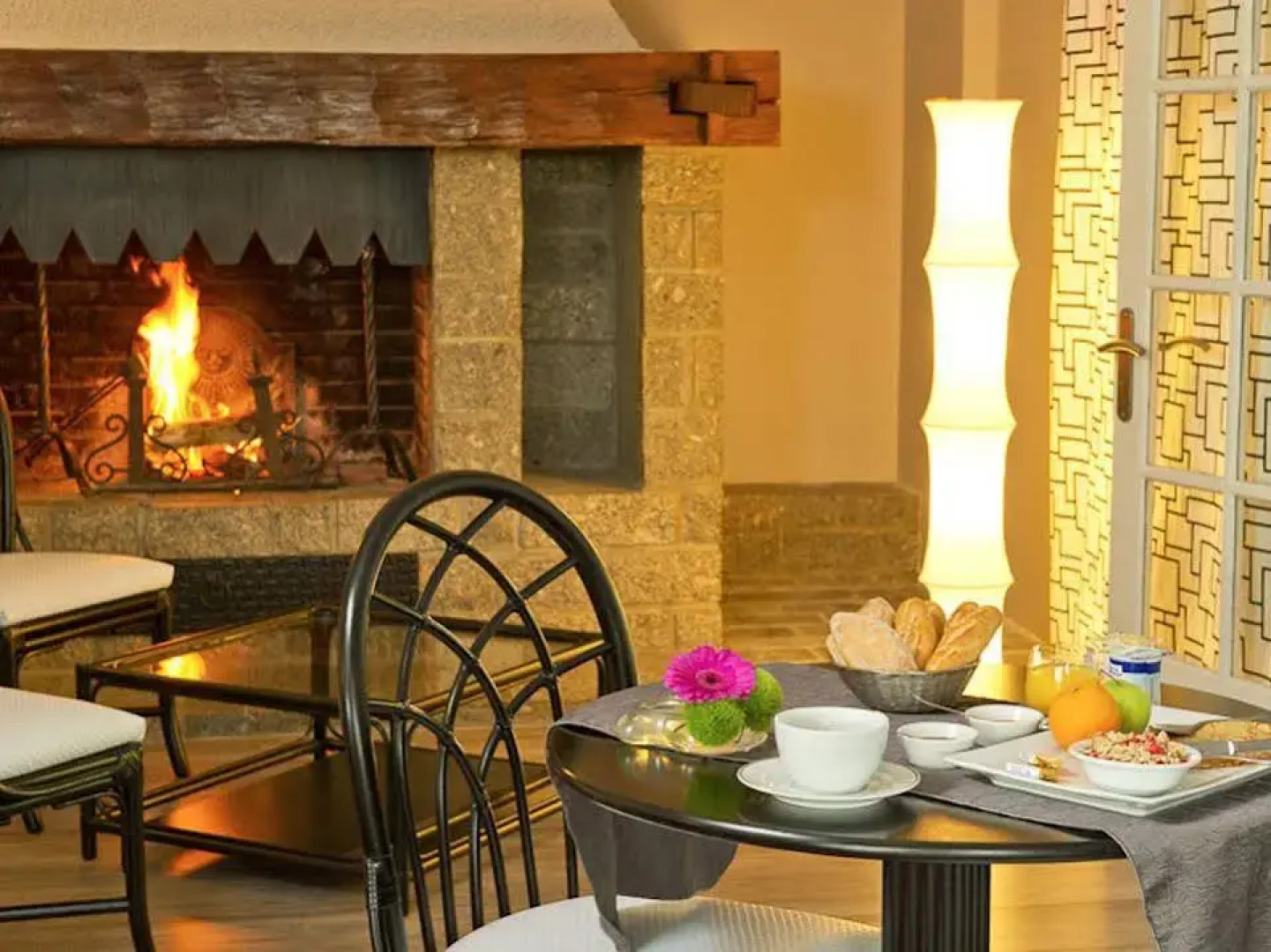 Logis Hôtel Spa Chez Camillou