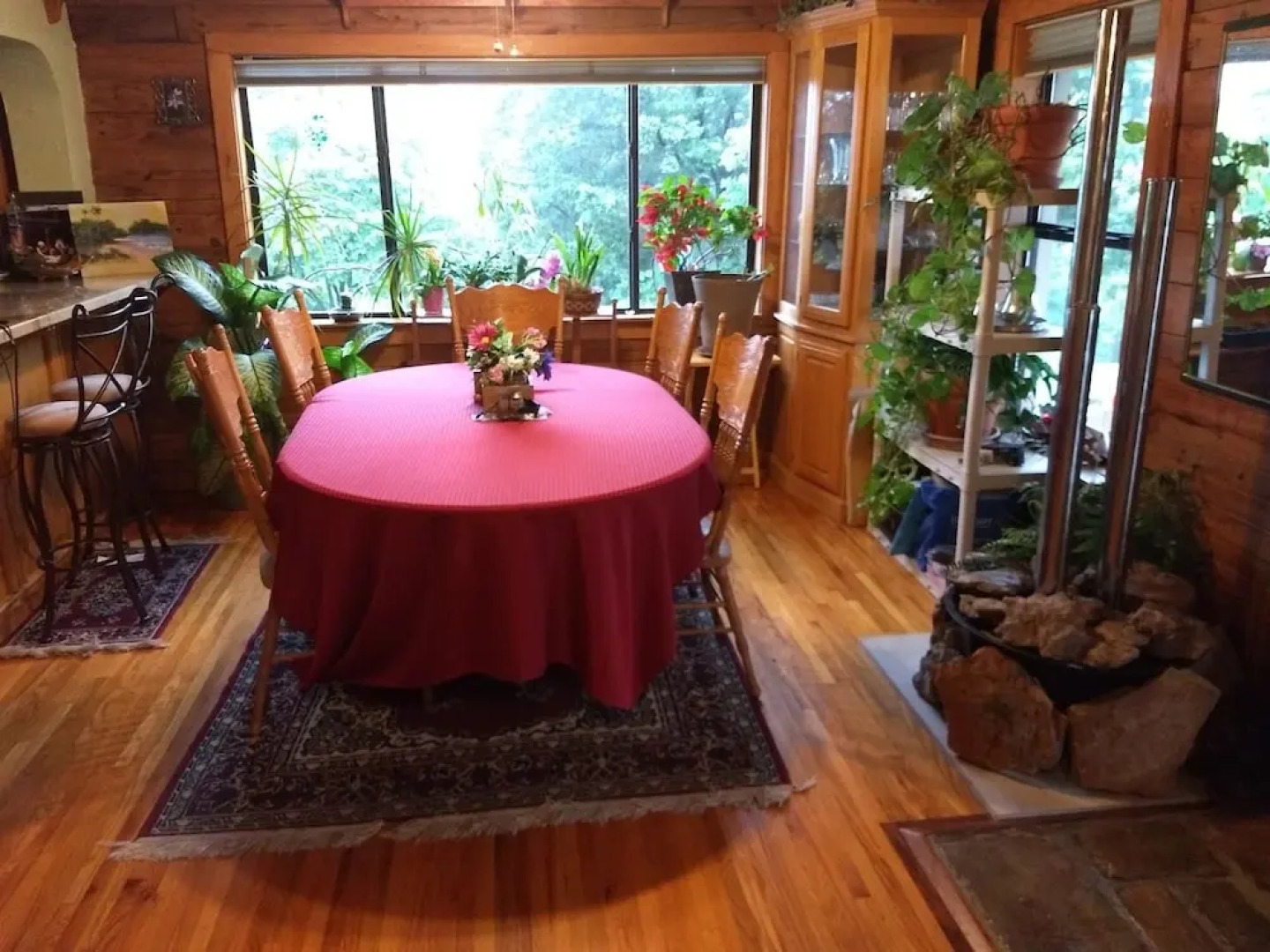 Beaver Lake Heavenly Hideaway B&B