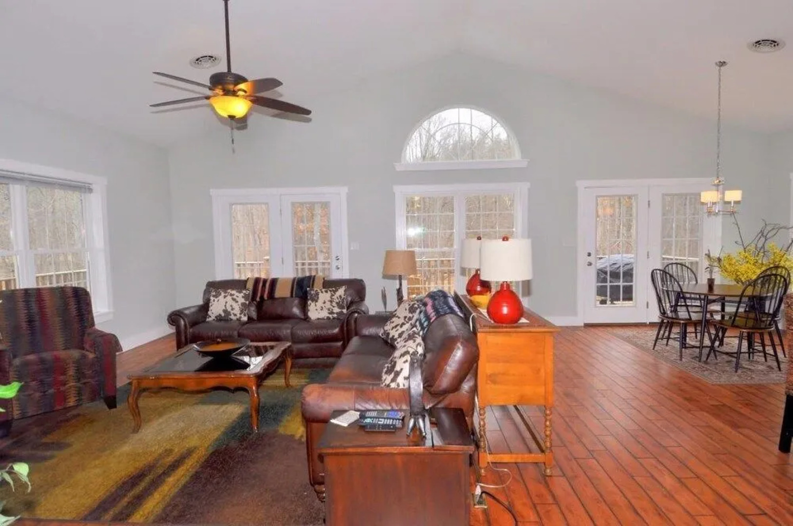 Mariposa Moon Cottage at Sleepy Creek