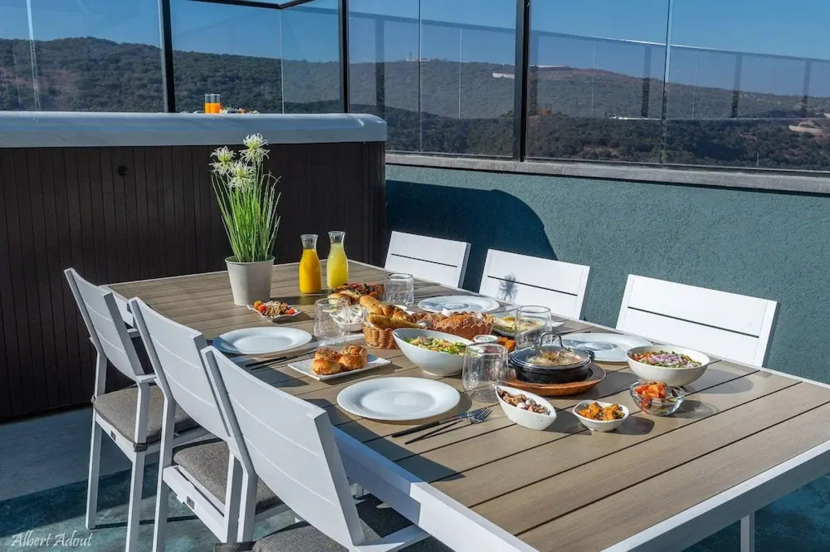 Naomi Boutique Suites