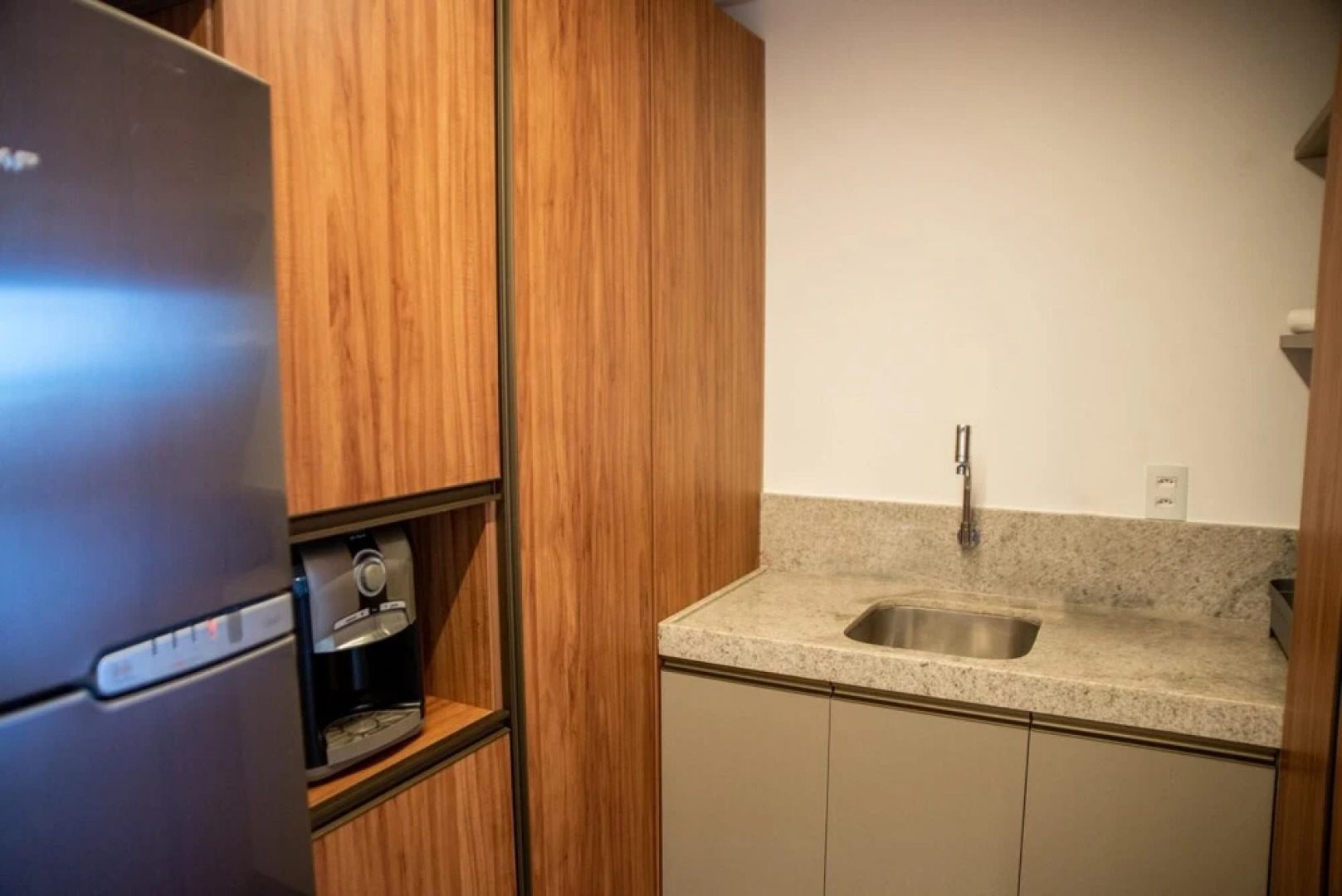 Cobertura Nica Beira-mar Barra Bali Resort