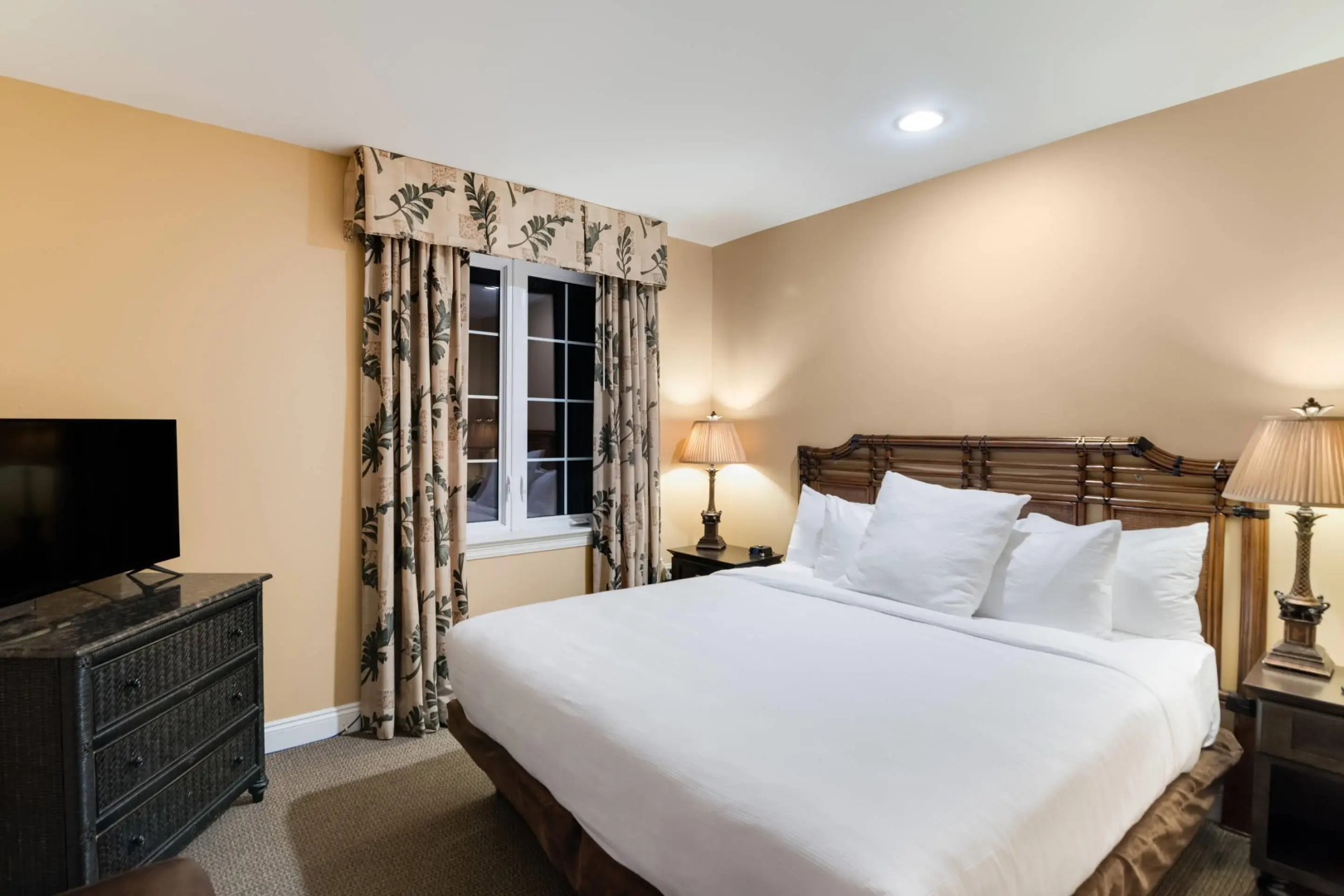 The Port Inn and Cottages, an Ascend Collection Hotel
