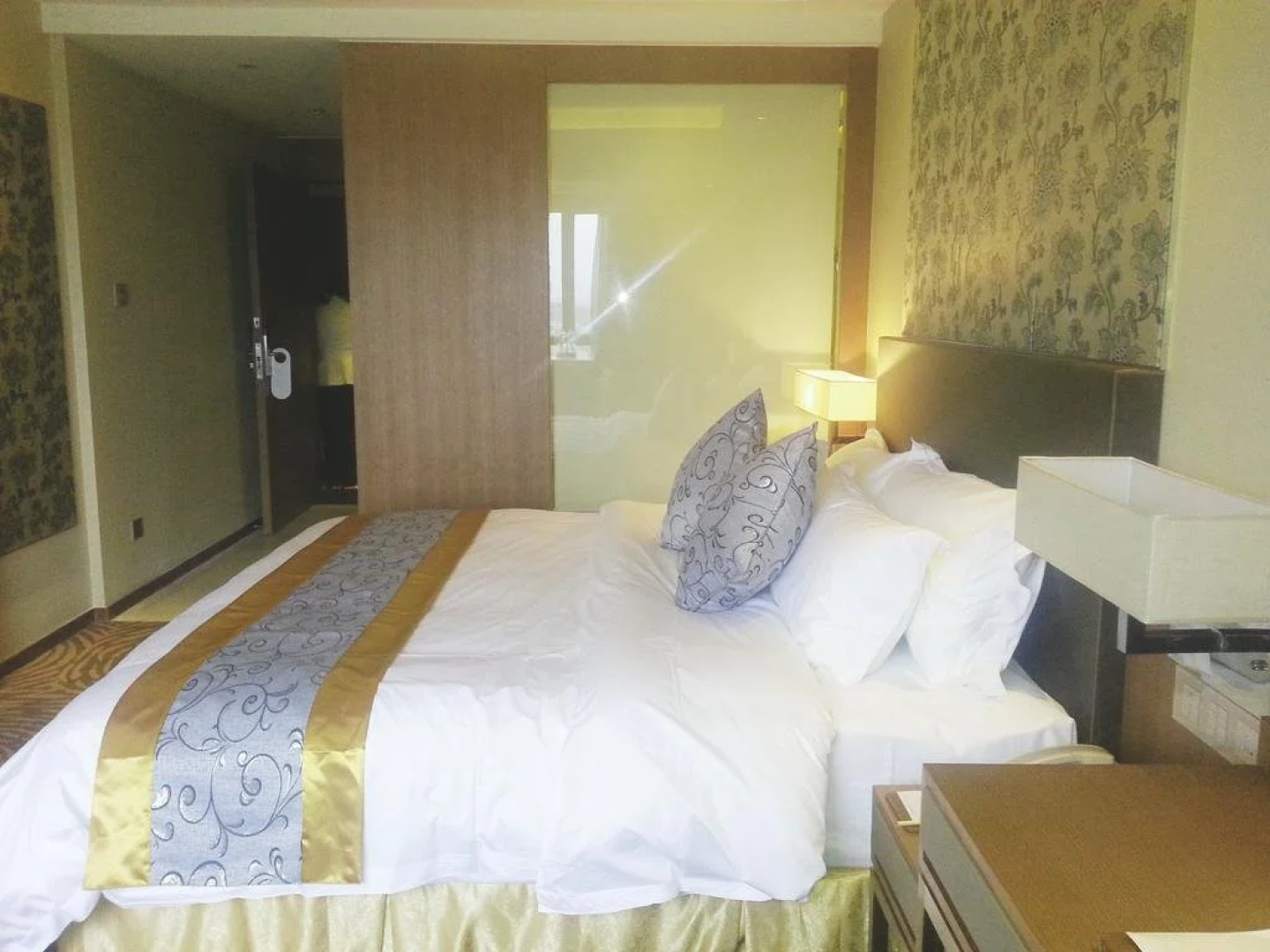 Lixin International Hotel