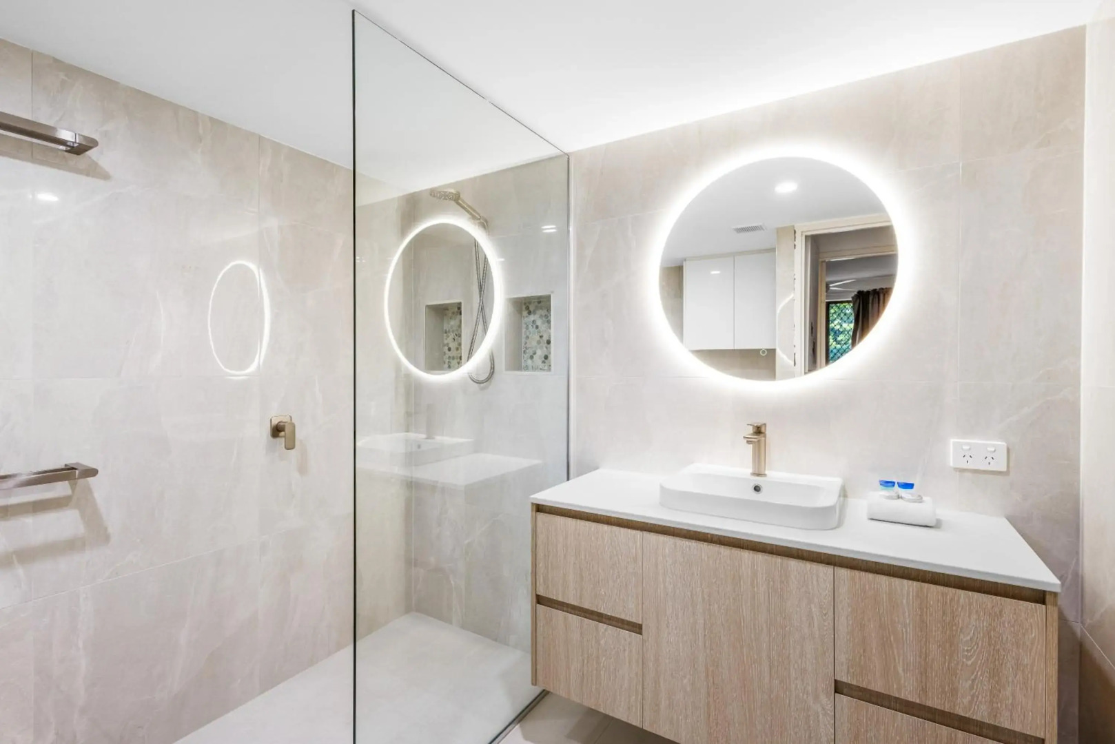 Alexandria Apartments