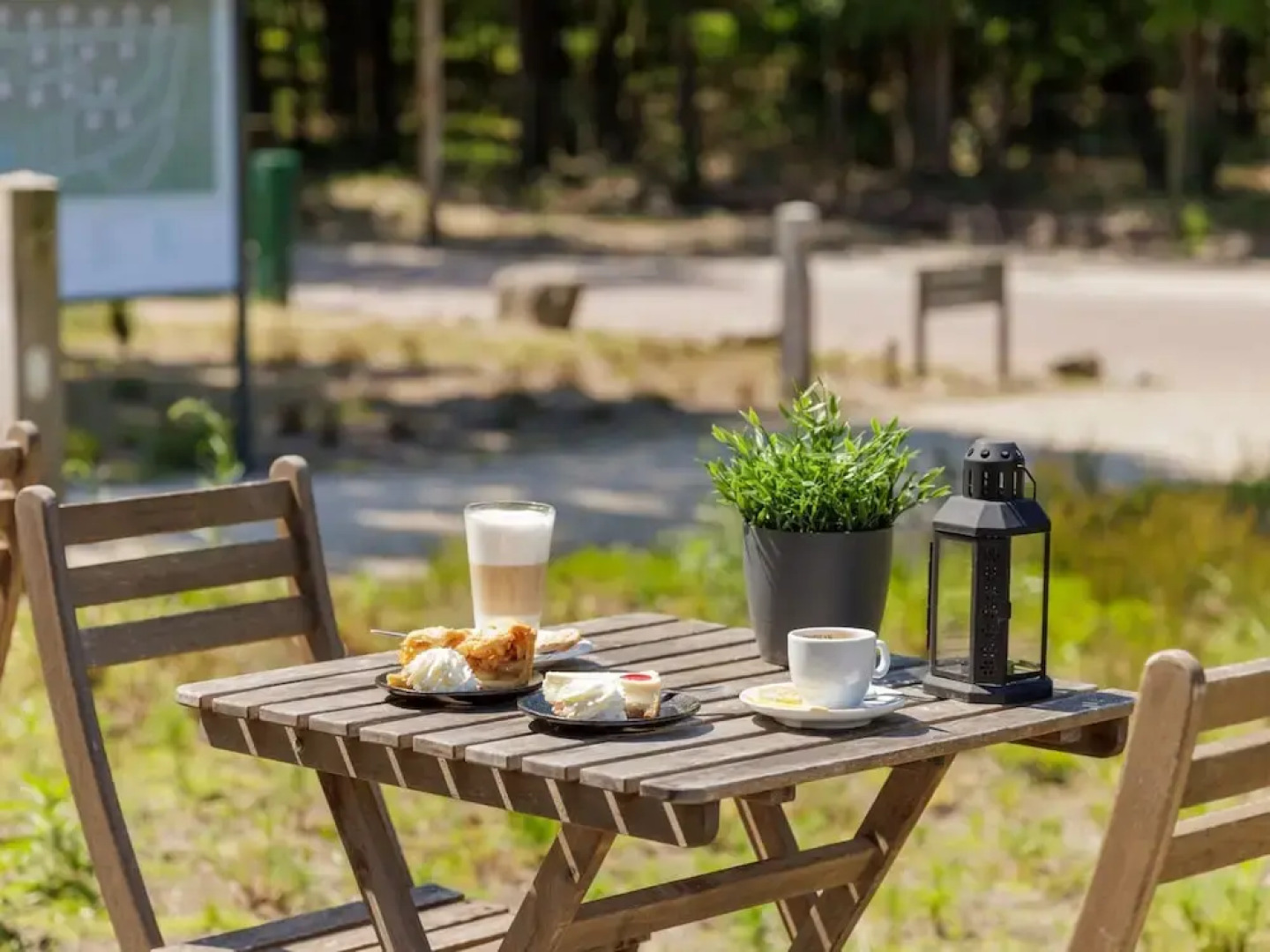 Detached Bungalow With Wifi, Located at Park De Veluwe