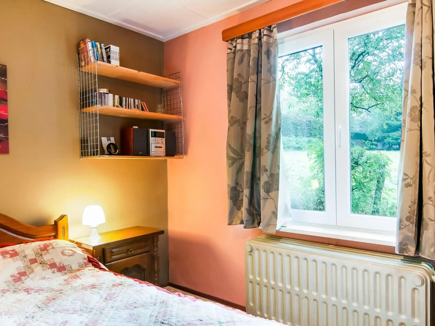 Tranquil Holiday Home with Private Garden in Ardennes