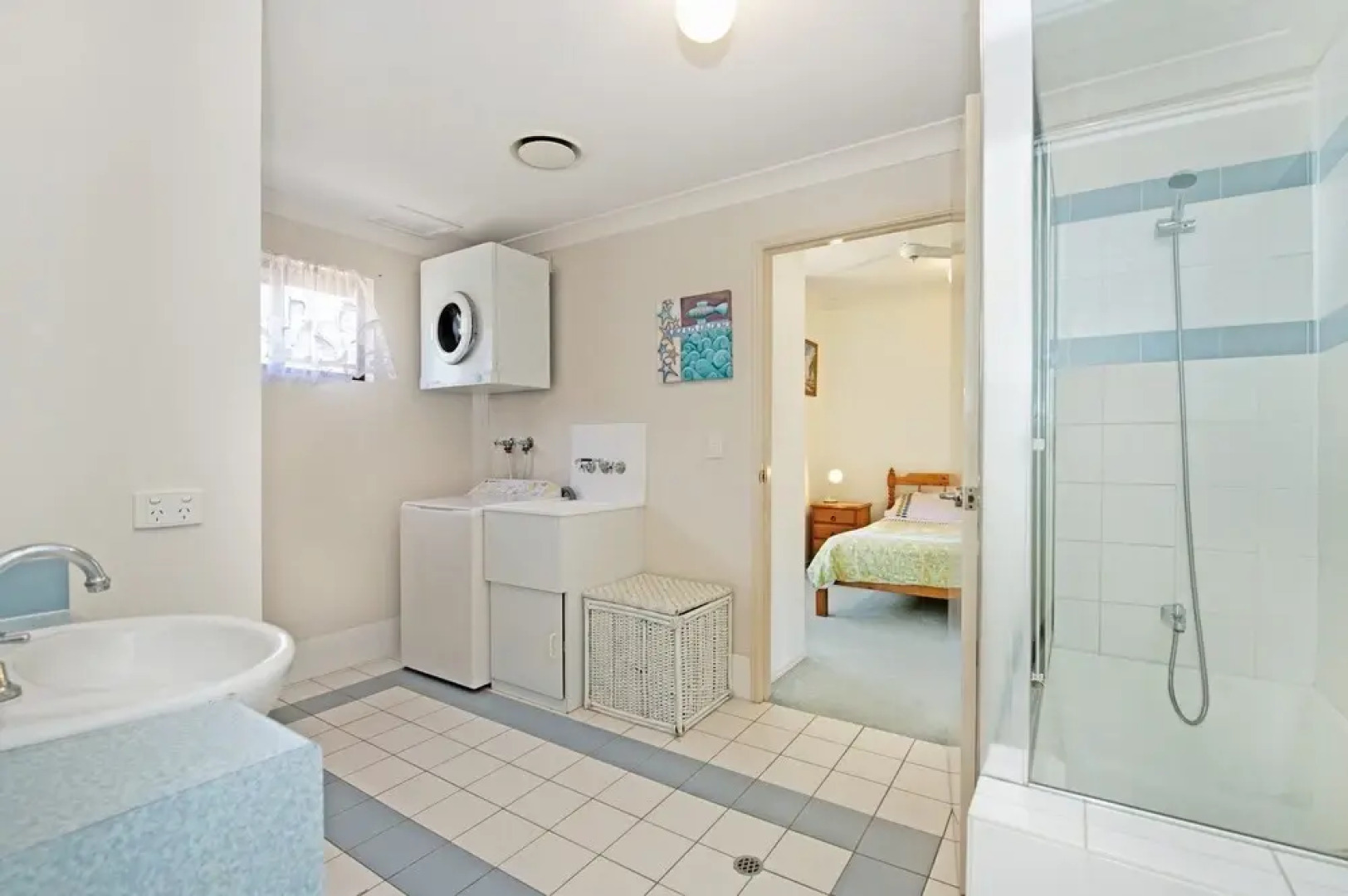 Quiet location across from waterfront - South Esp, Bongaree