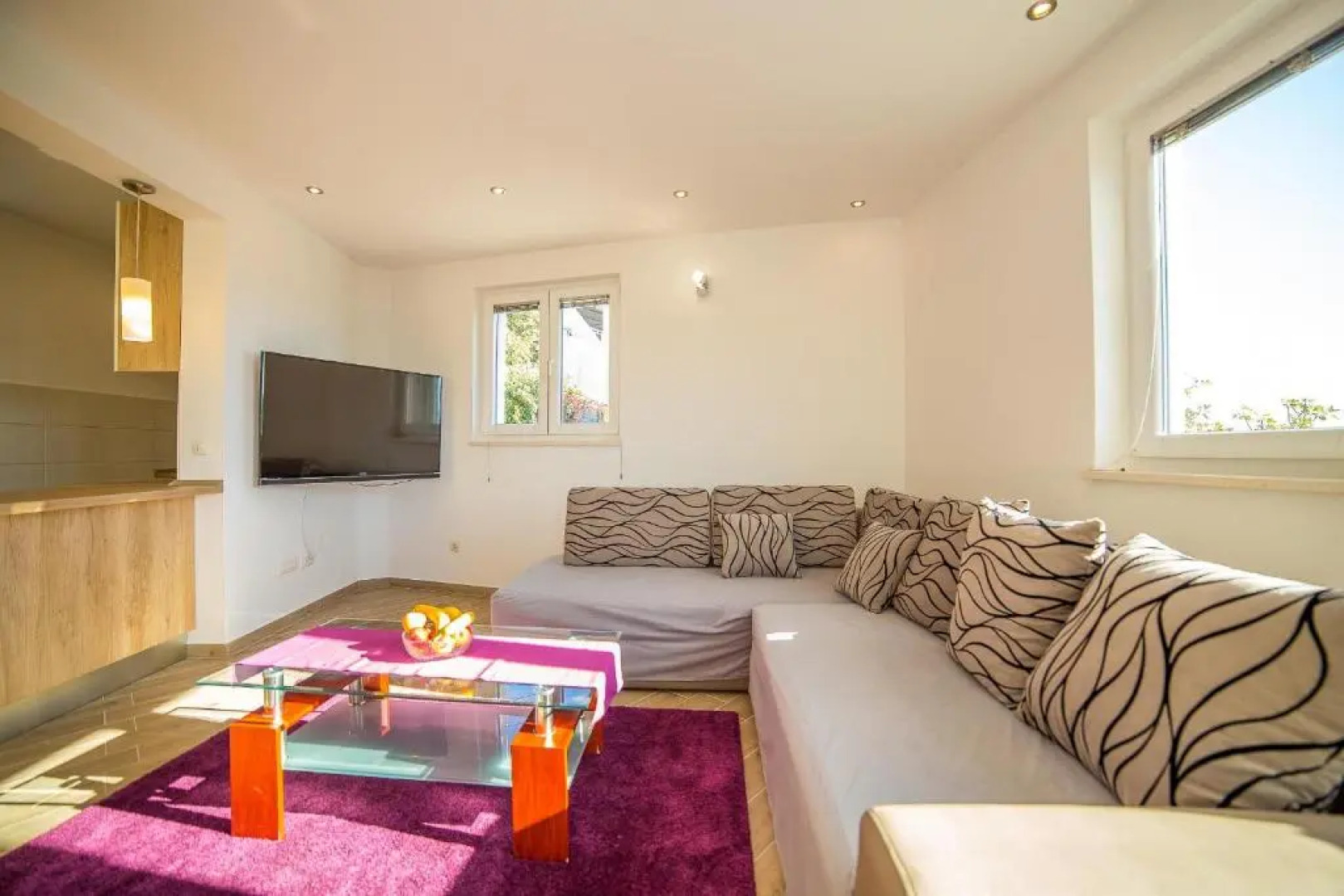 Apartments Emil Zora