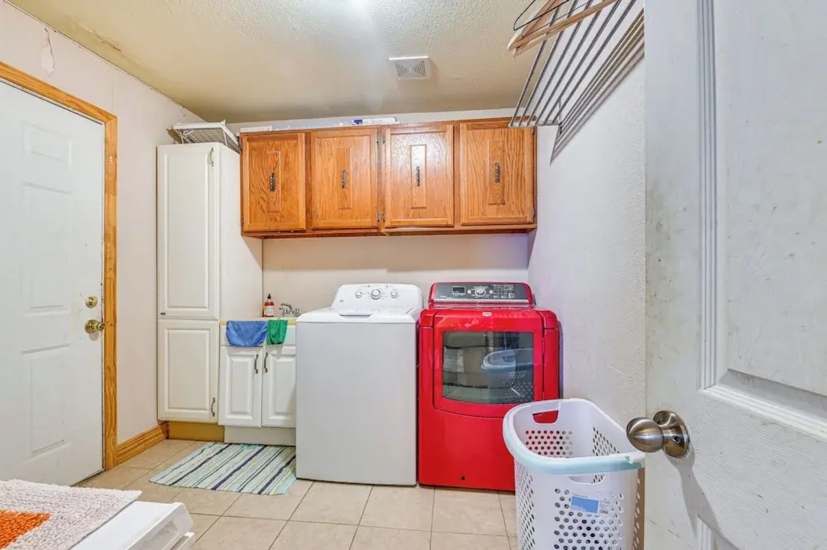 Spacious Family Home w/ Fenced Yard in DFW Area