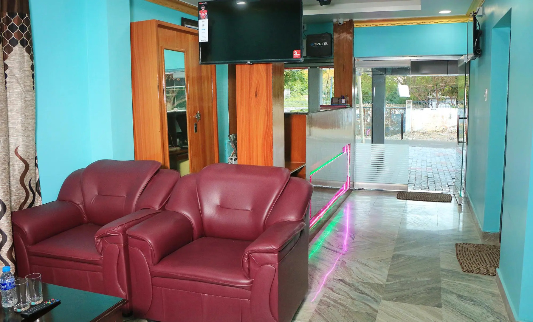 Hotel Jaisas Paradise