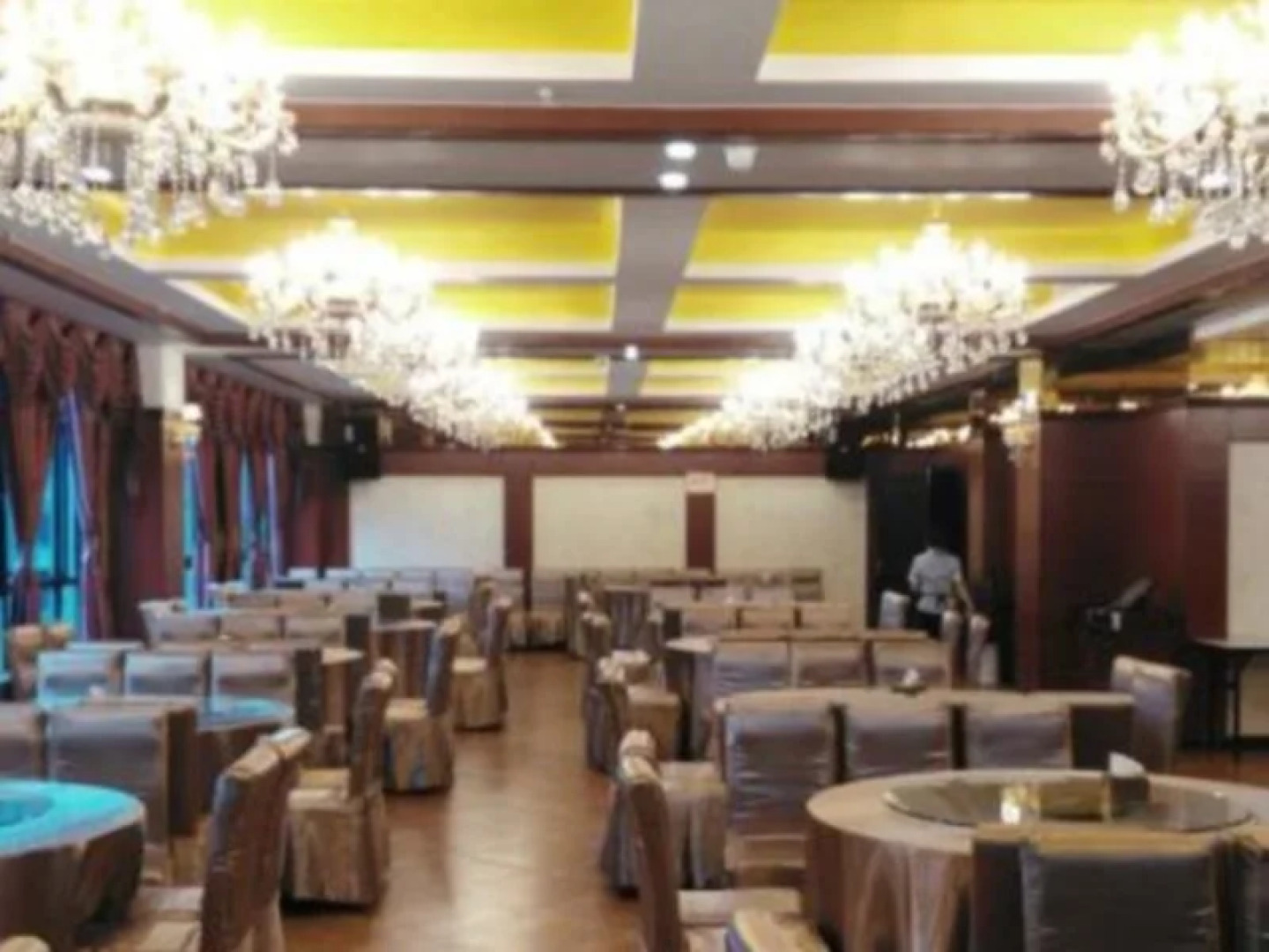 Vienna Hotel Chongqing Changshengqiao Subway Station Branch