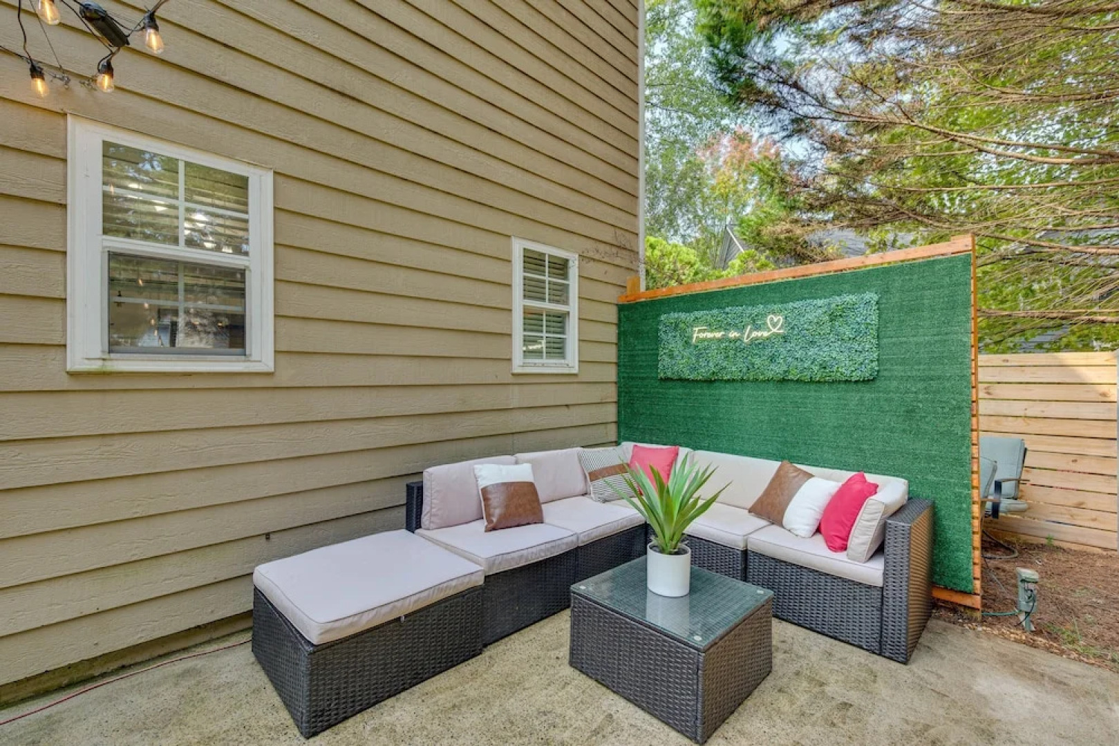 Smyrna Home w/ Deck & Patio: 17 Mi to Downtown ATL