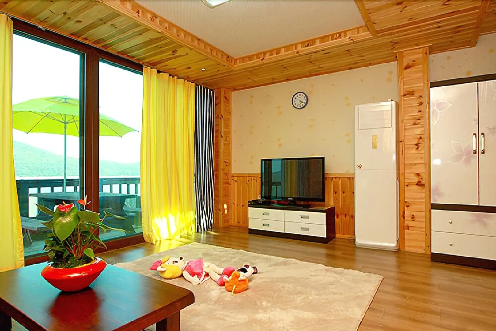 Taean Raibow Pension