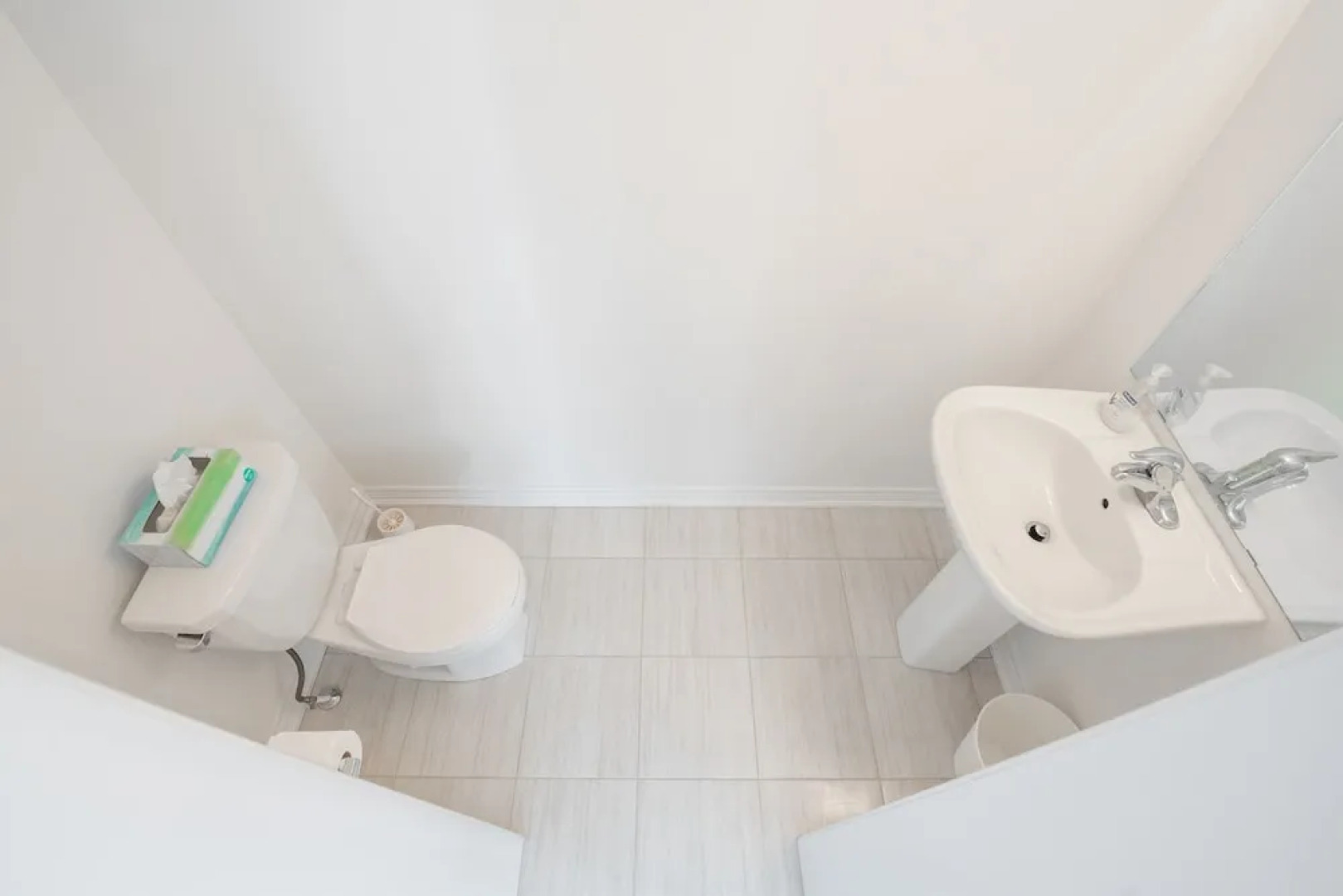 Luxurious Brand New Four Bedroom Townhouse