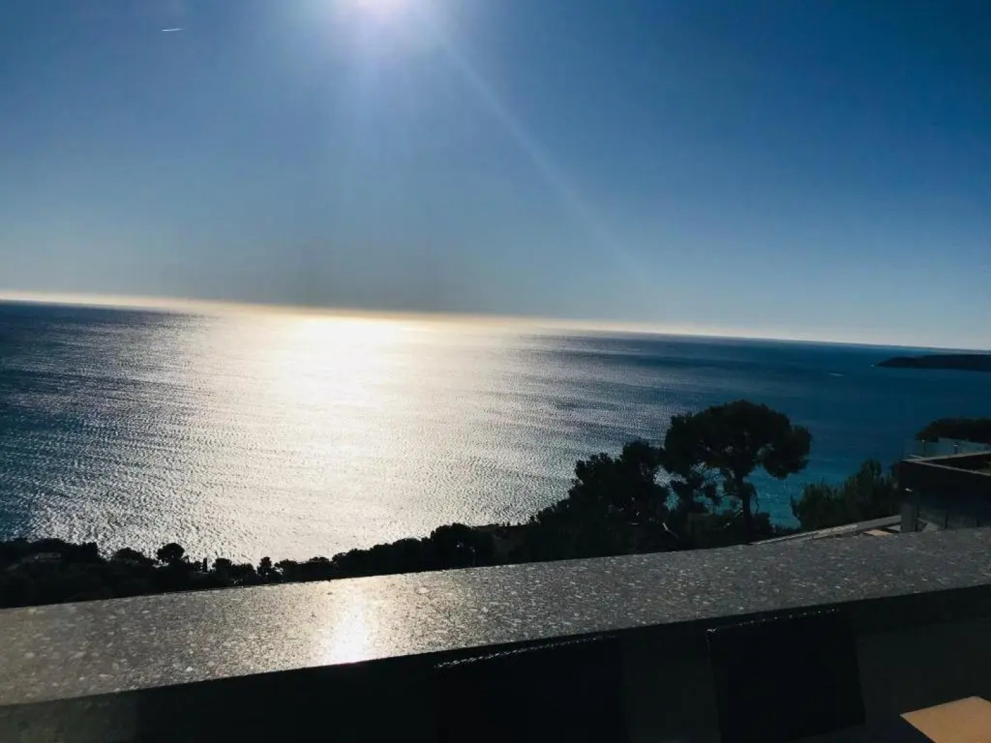 Costa Plana Collection