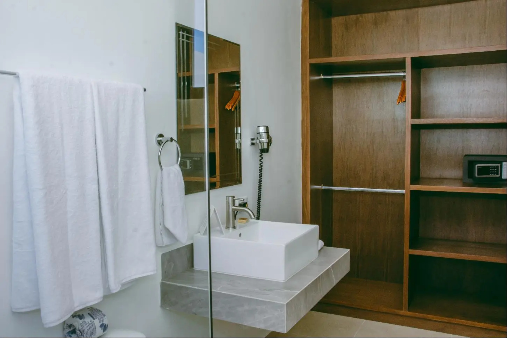 We Hotel Puerto Morelos