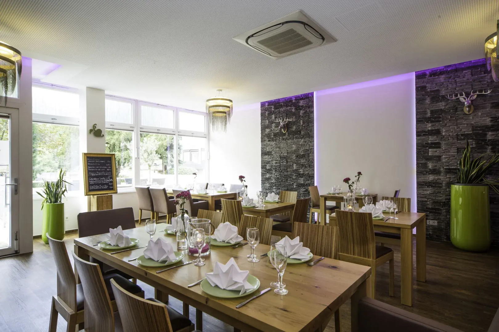 Caravelle Hotel im Park