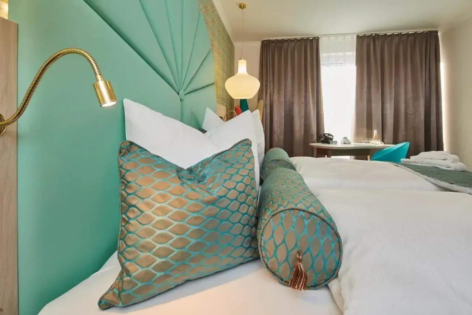 Bernstein Hotel "50`s Seaside Motel"