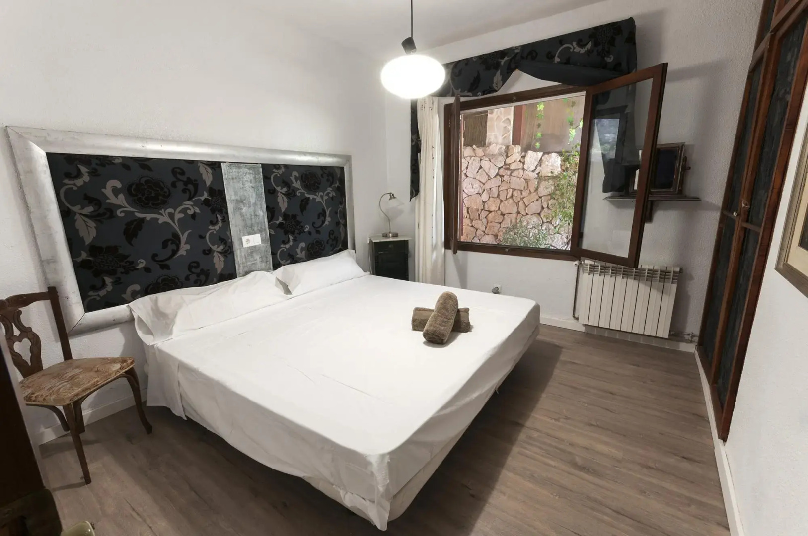 LLUMICEL - Villa with private pool in ADOR. Free WiFi