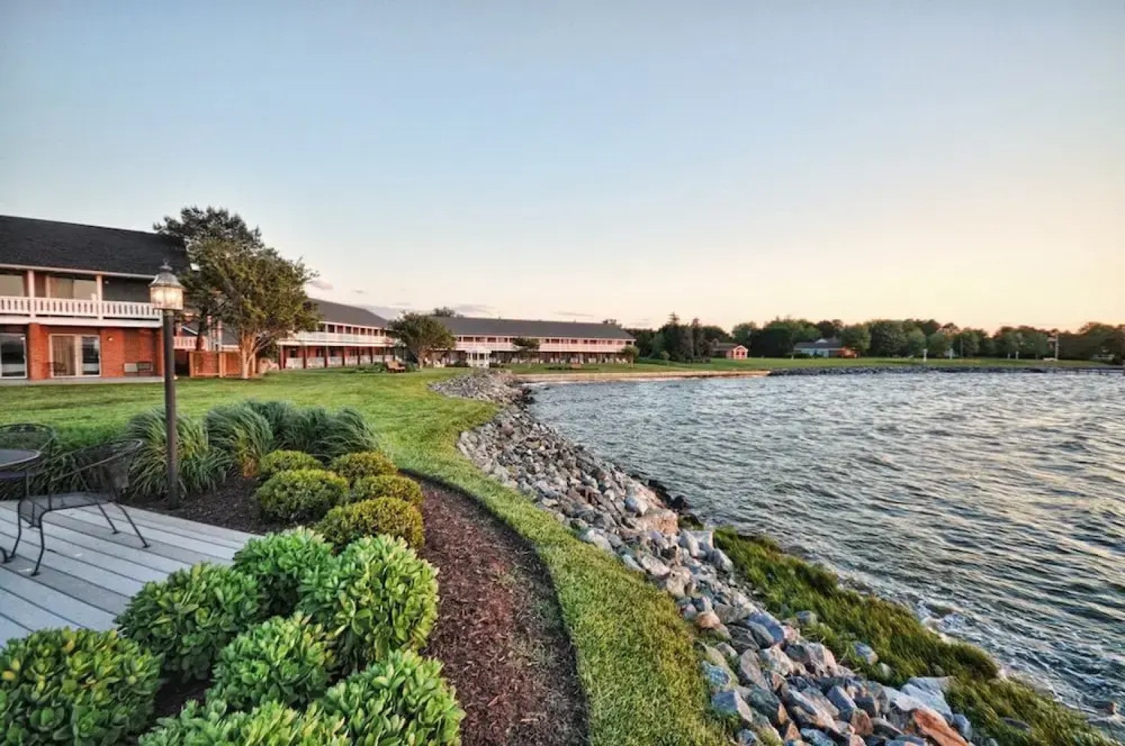 Harbourtowne Golf Resort