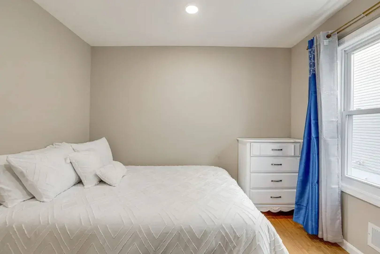 Irvington Vacation Rental ~ 20 Mi to Manhattan!