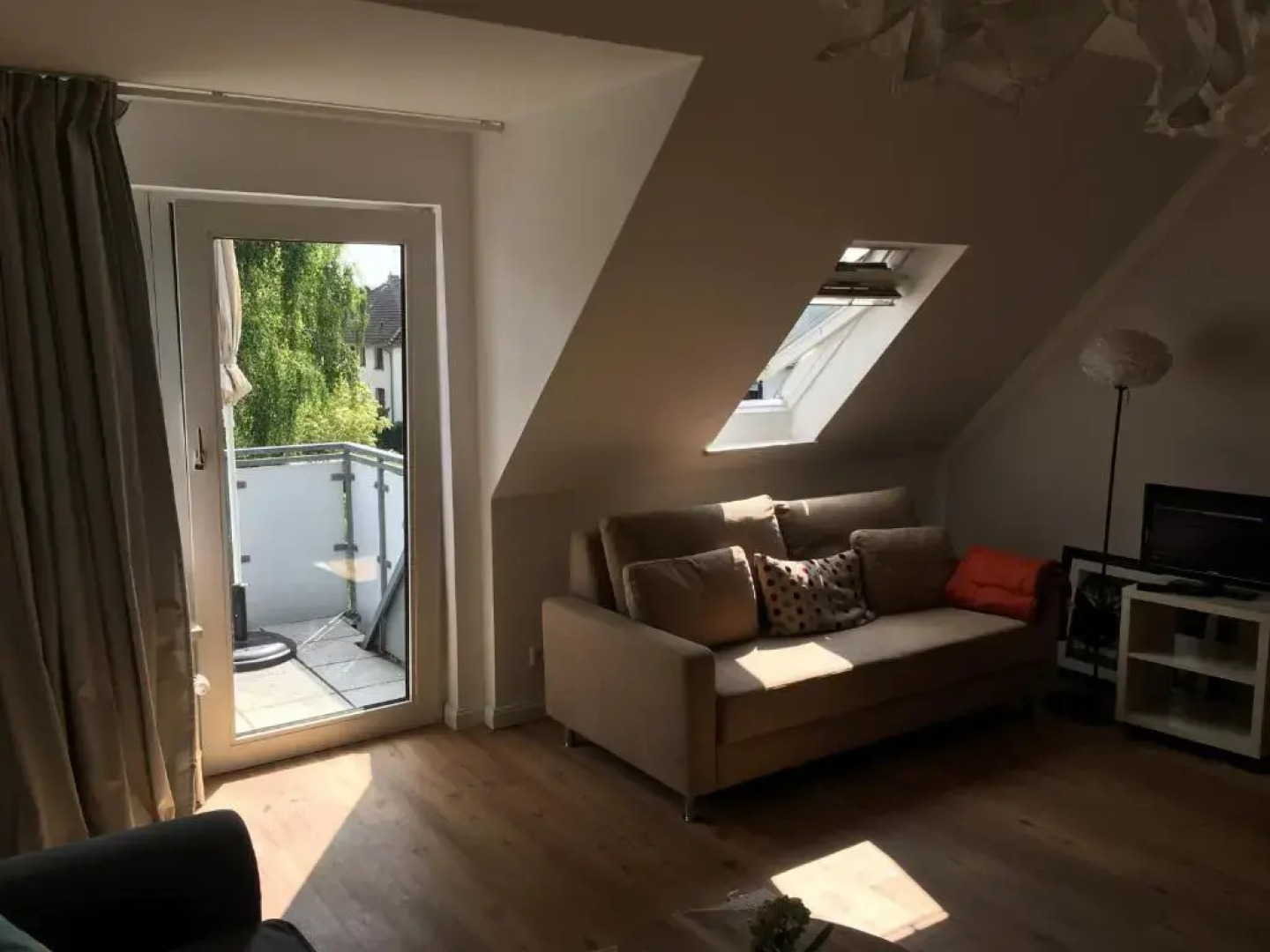 2-Zi. Wohnung in Bahnhofsnähe - 24_7 self-check-in