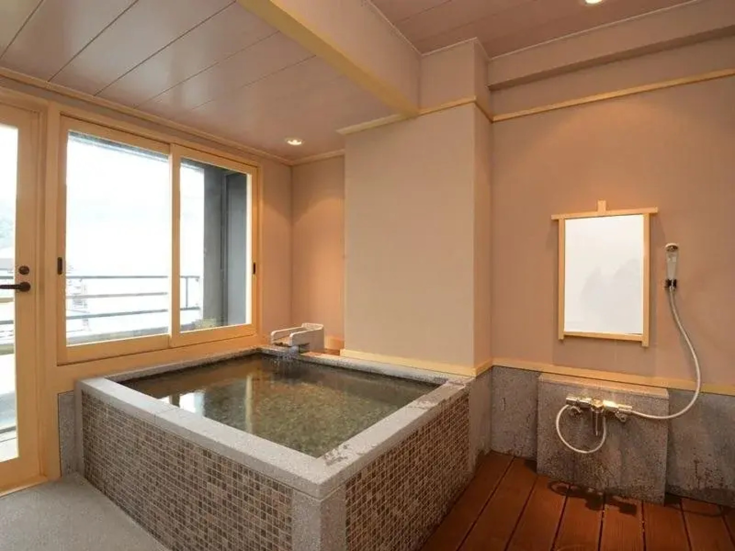 Konpira Onsen Kashikiri Yunoyado Kotone