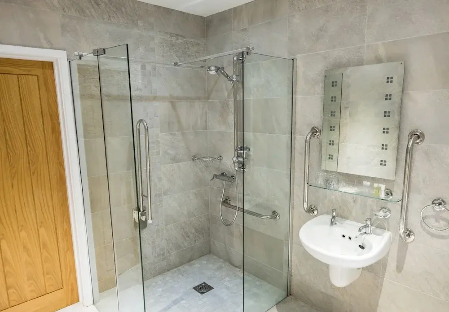 The Longcross Hotel Restaurant & Gardens