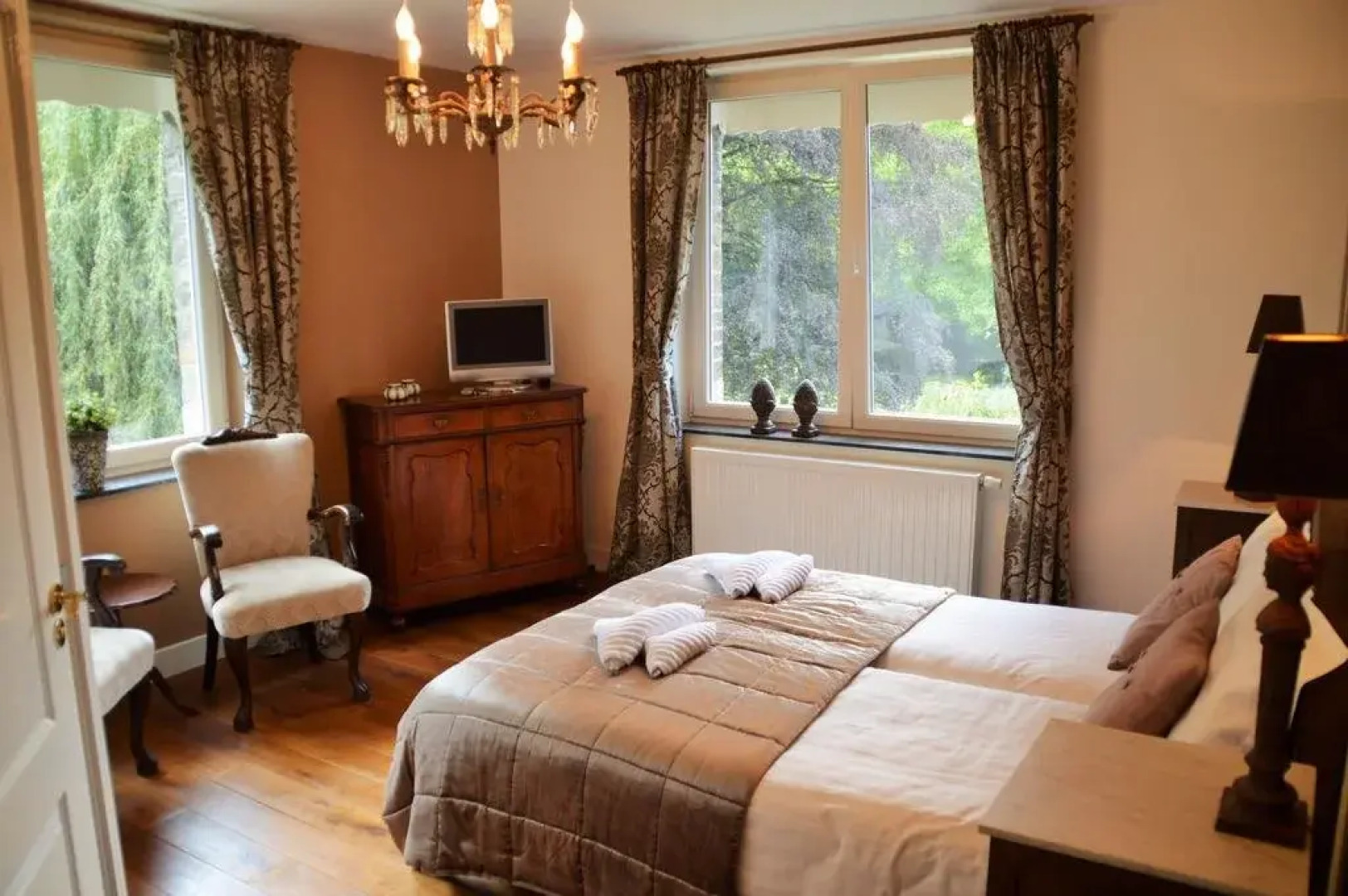 B&B Petit Chateau Les Tourelles