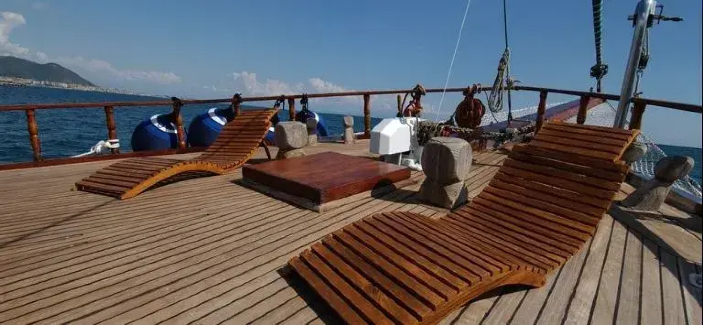 Plaghia Charter Boat&Breakfast