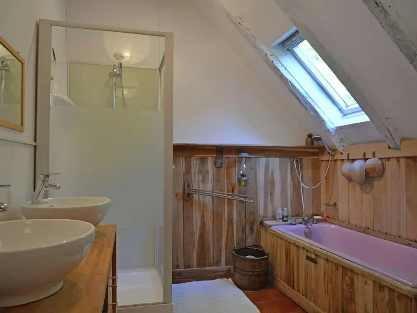 Cozy Mansion in Brandonnet With Swimming Pool