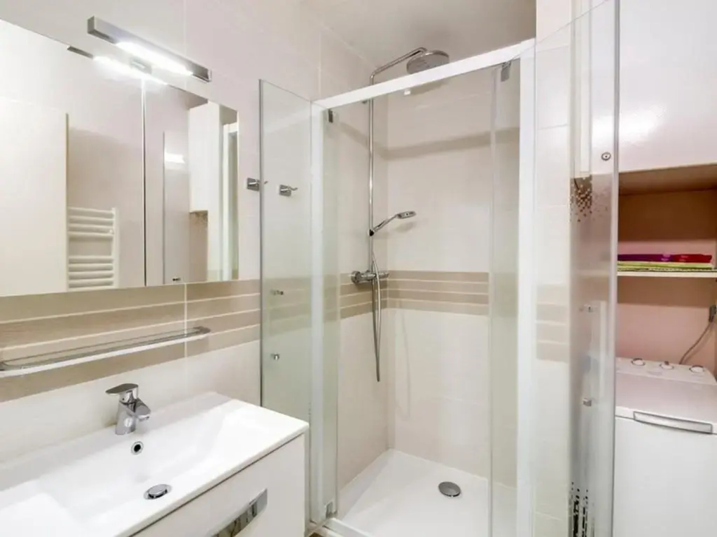 Appartement Esquièze-Sère, 3 Pièces, 7 Personnes - Fr-1-402-1