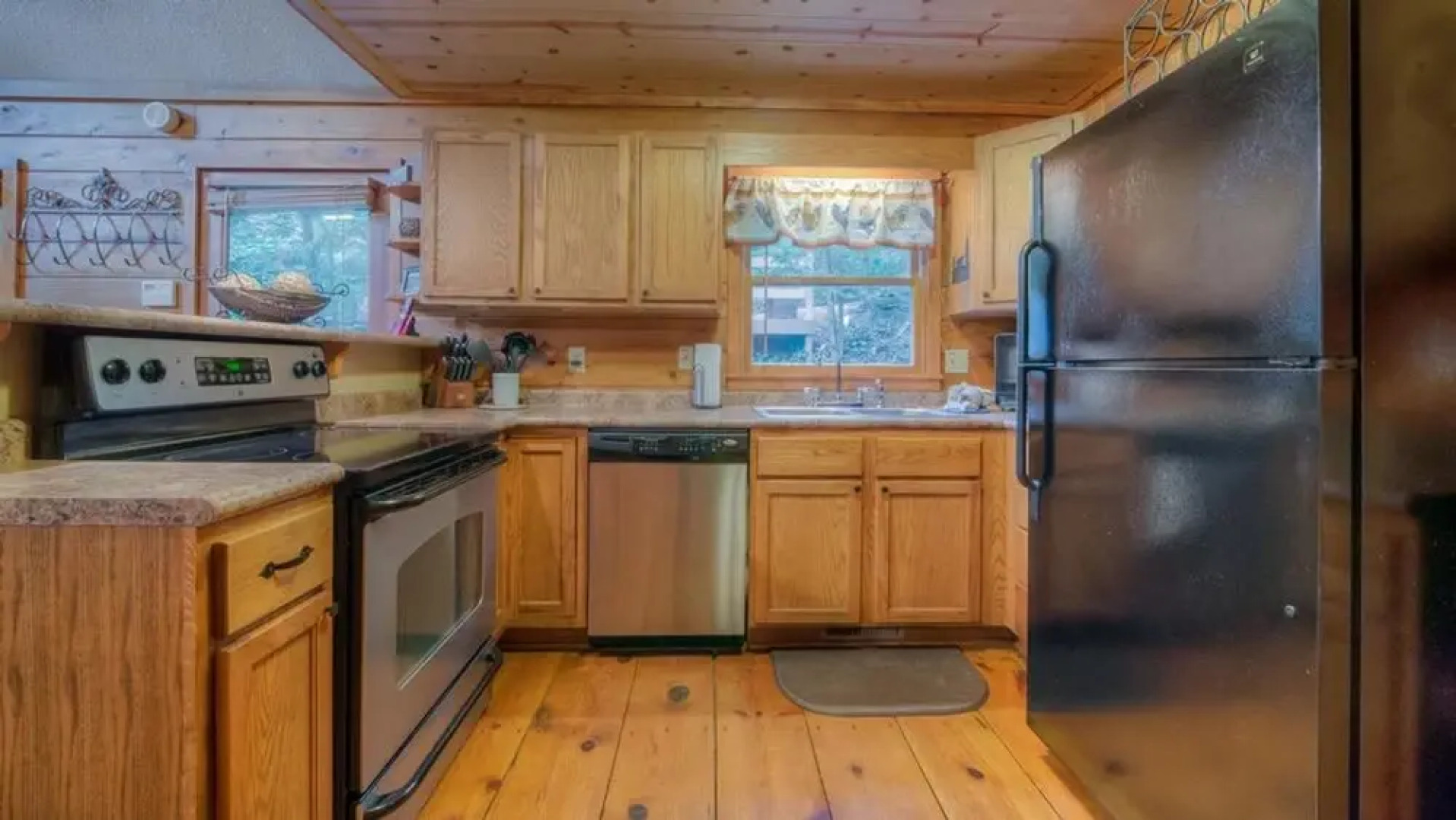 Rusty Rooster by Escape to Blue Ridge