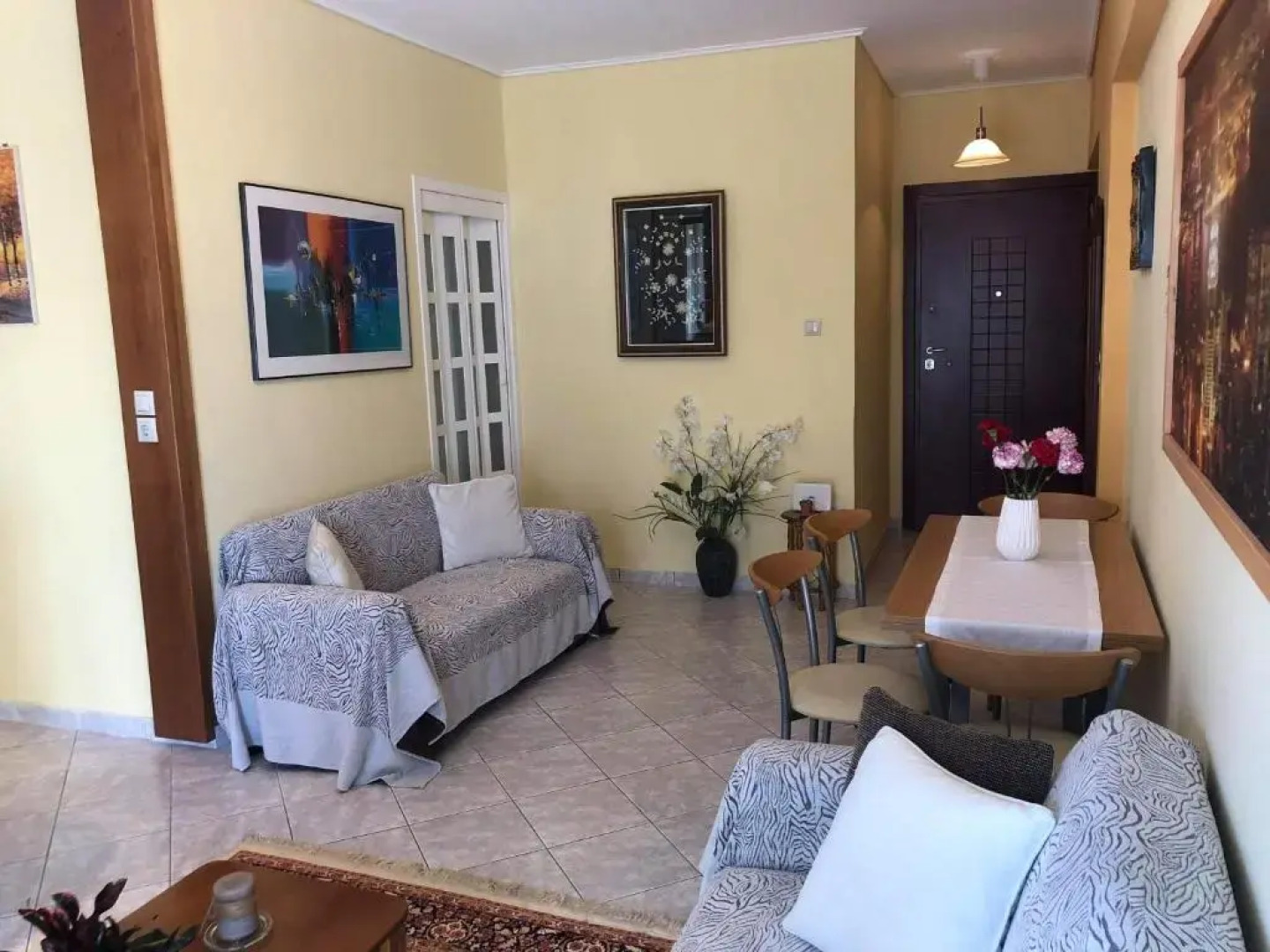 Bright apartment in Nea Palatia • Oropos
