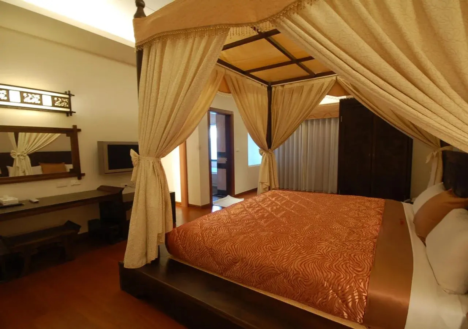 Chun Jing Hillview Villa