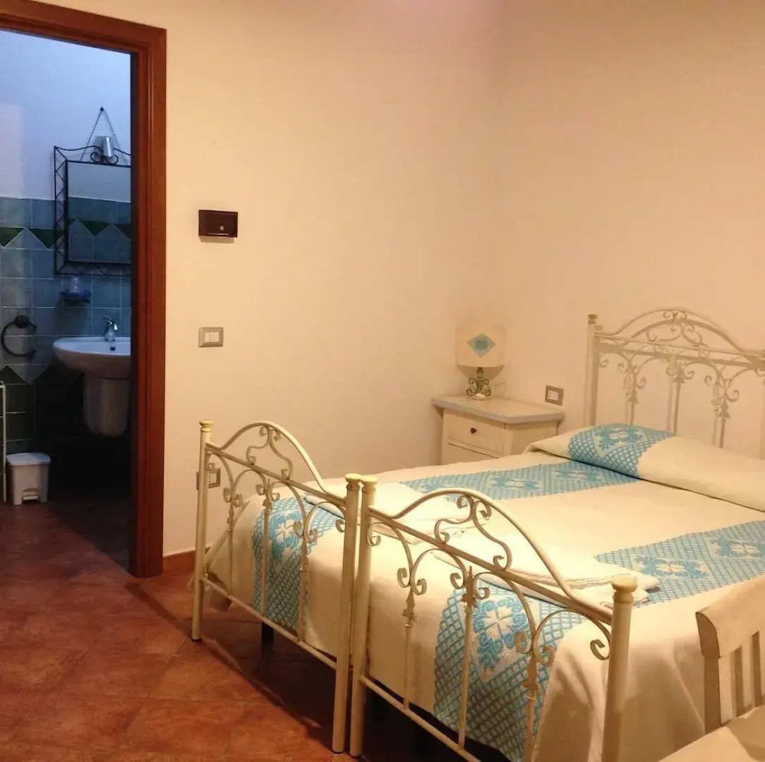 Santu Bainzu Guest House