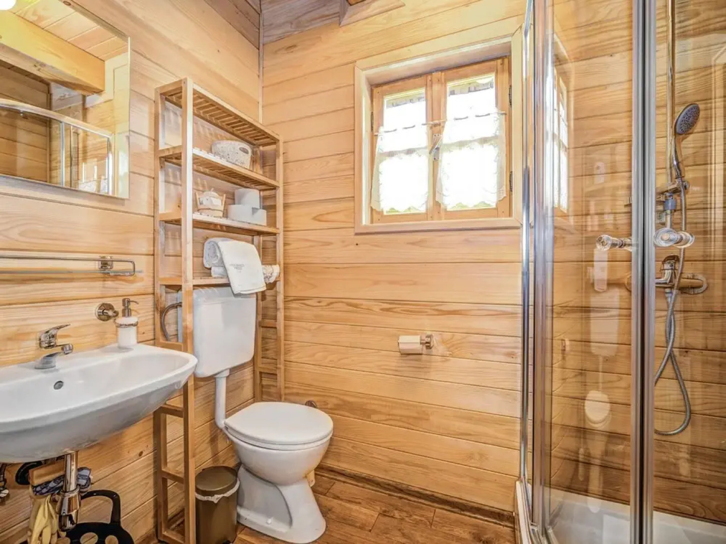 Plitvice I Vrelo Koreni ko