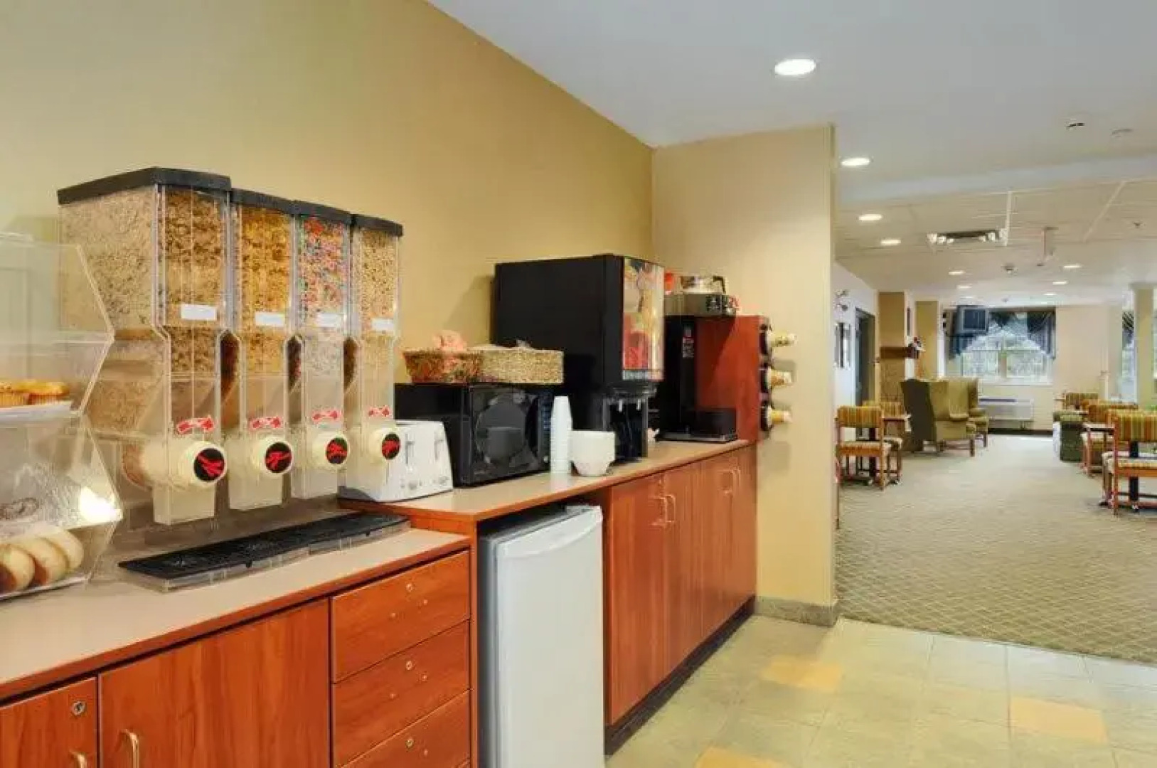 Parry Sound Inn & Suites