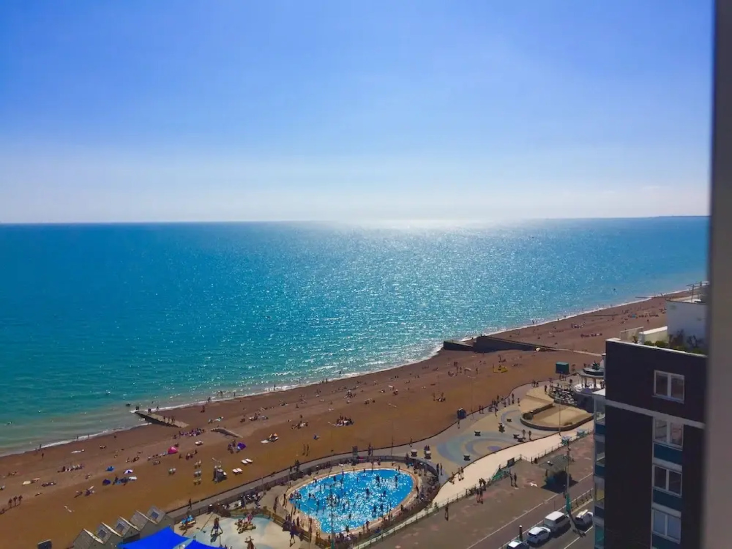 Isabella Penthouse 15th Floor, Seafront