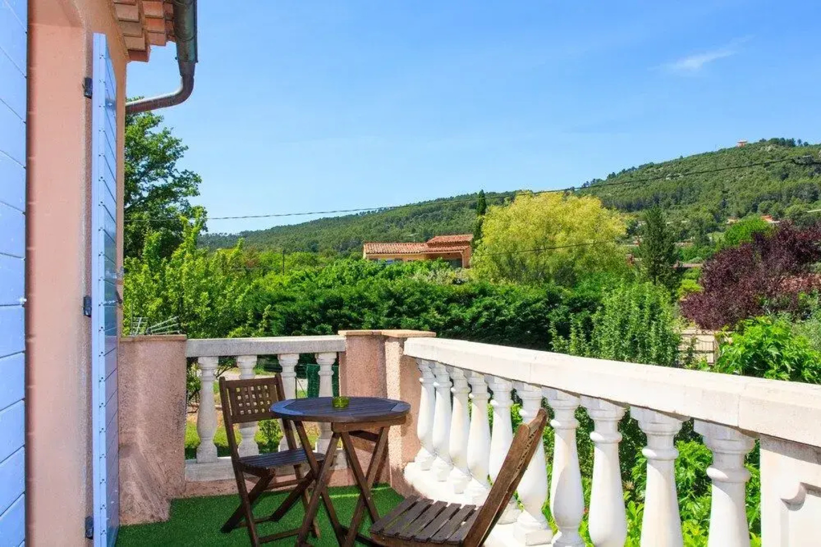 Le Cabanon De Regine Chambre Dhotes