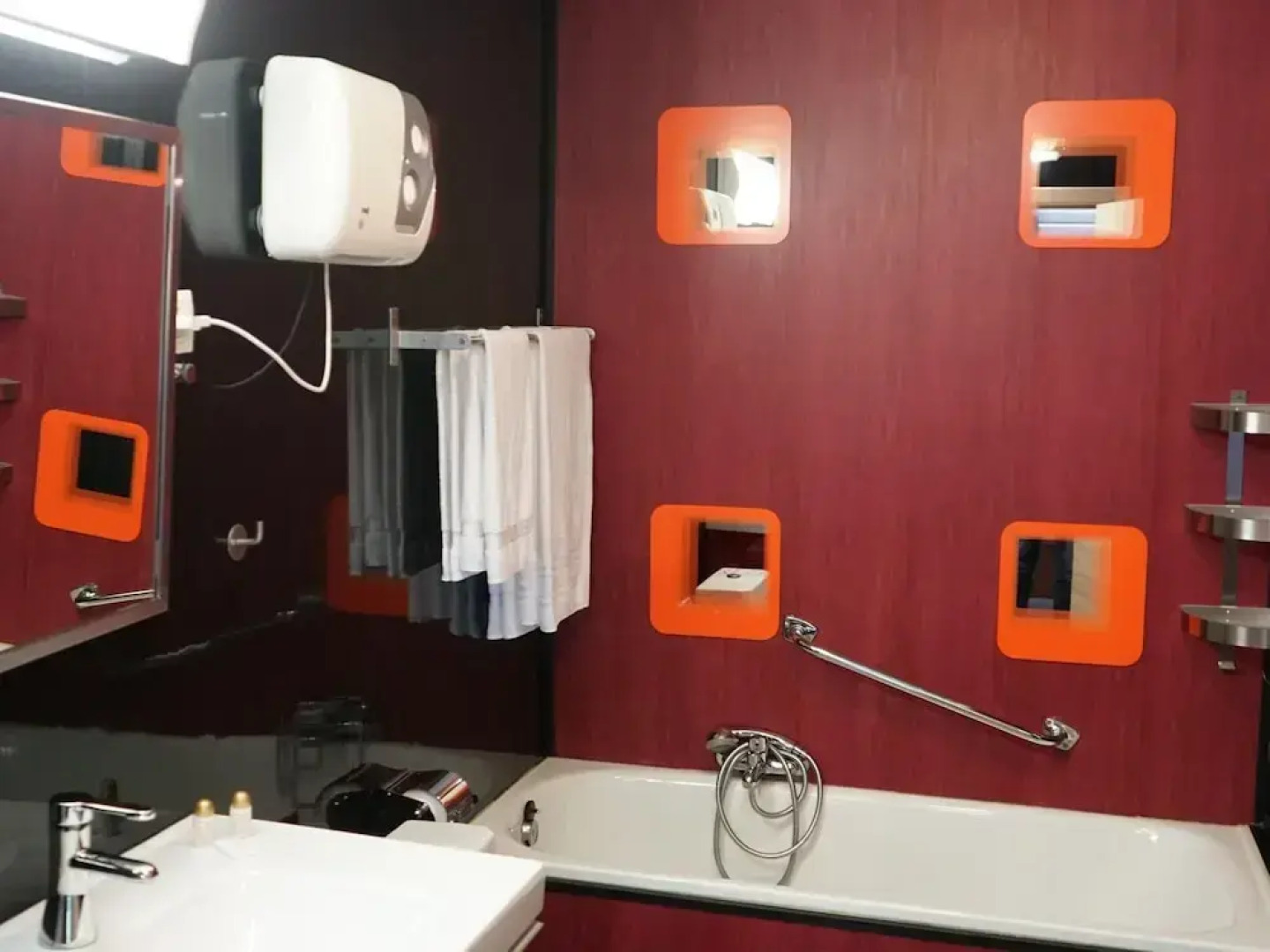 Charming Cottage With Pool in Houffalize