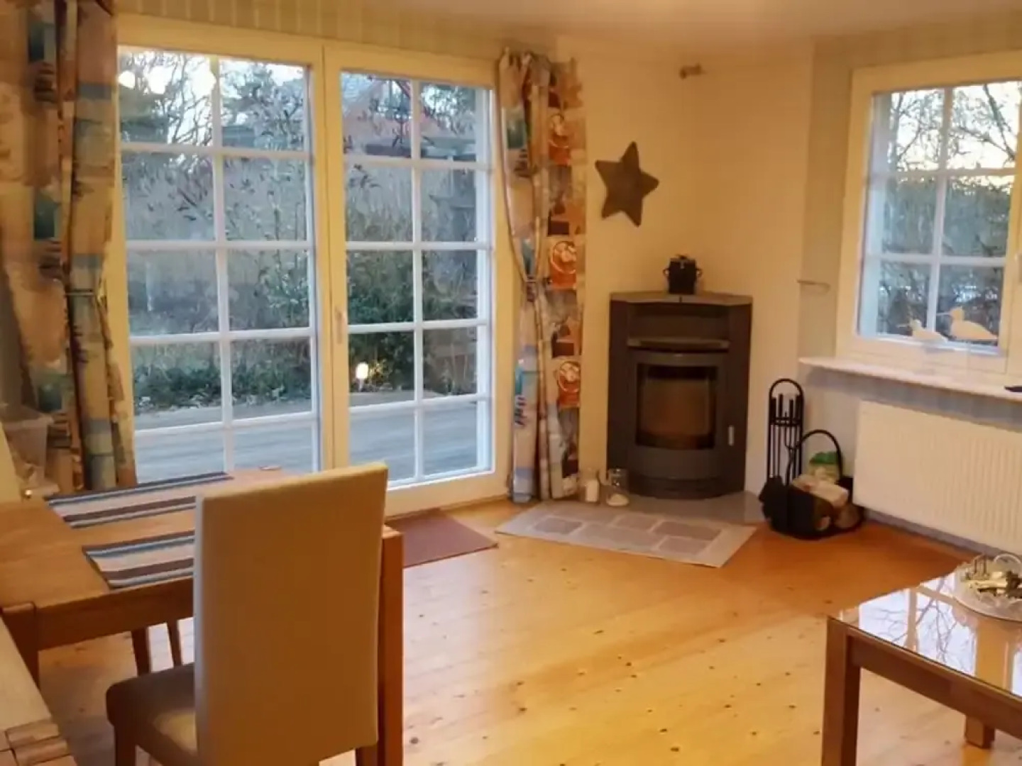 "laura" Comfortable Holiday Residence