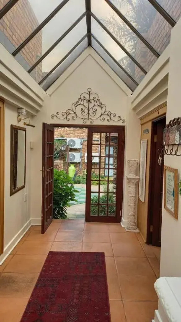 Dormio Manor Guest Lodge